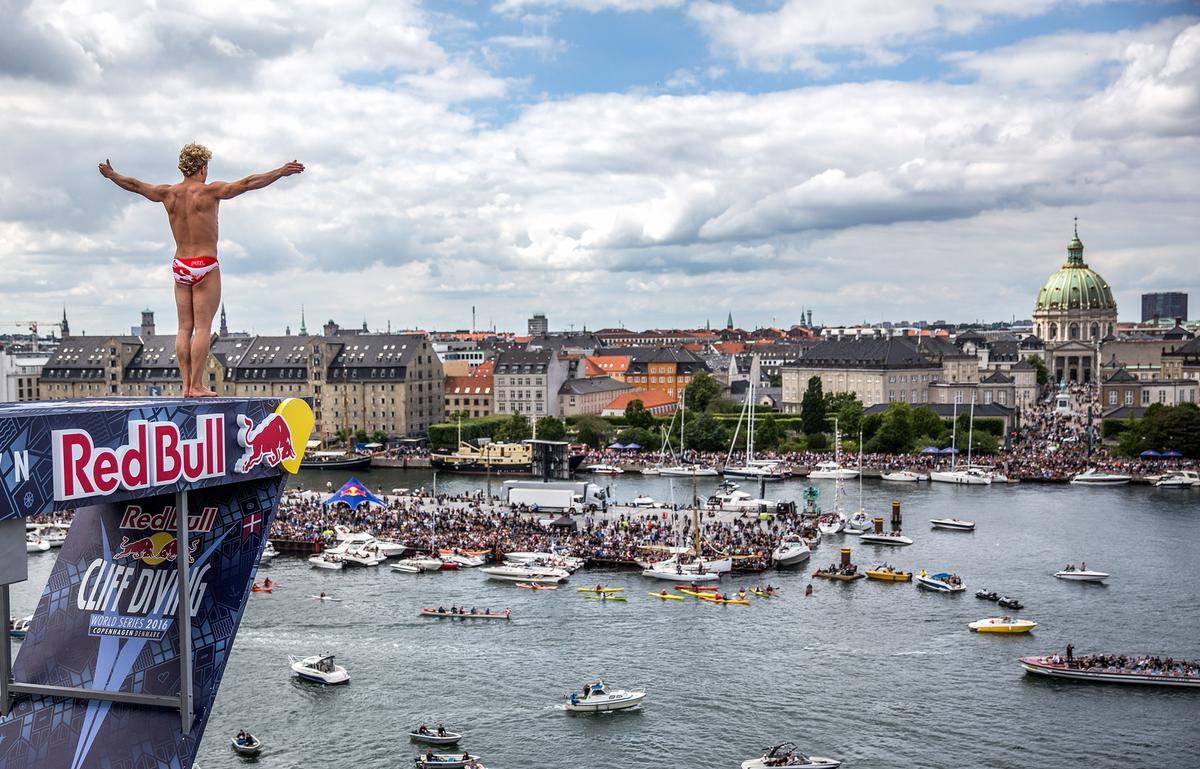 Redbull diving event Copenhagen