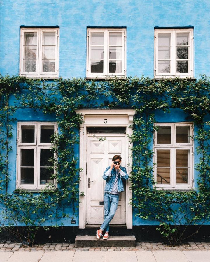 Blue colourful house in Copenhagen
