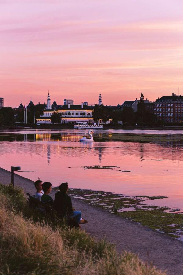 Copenhagen lakes summernight