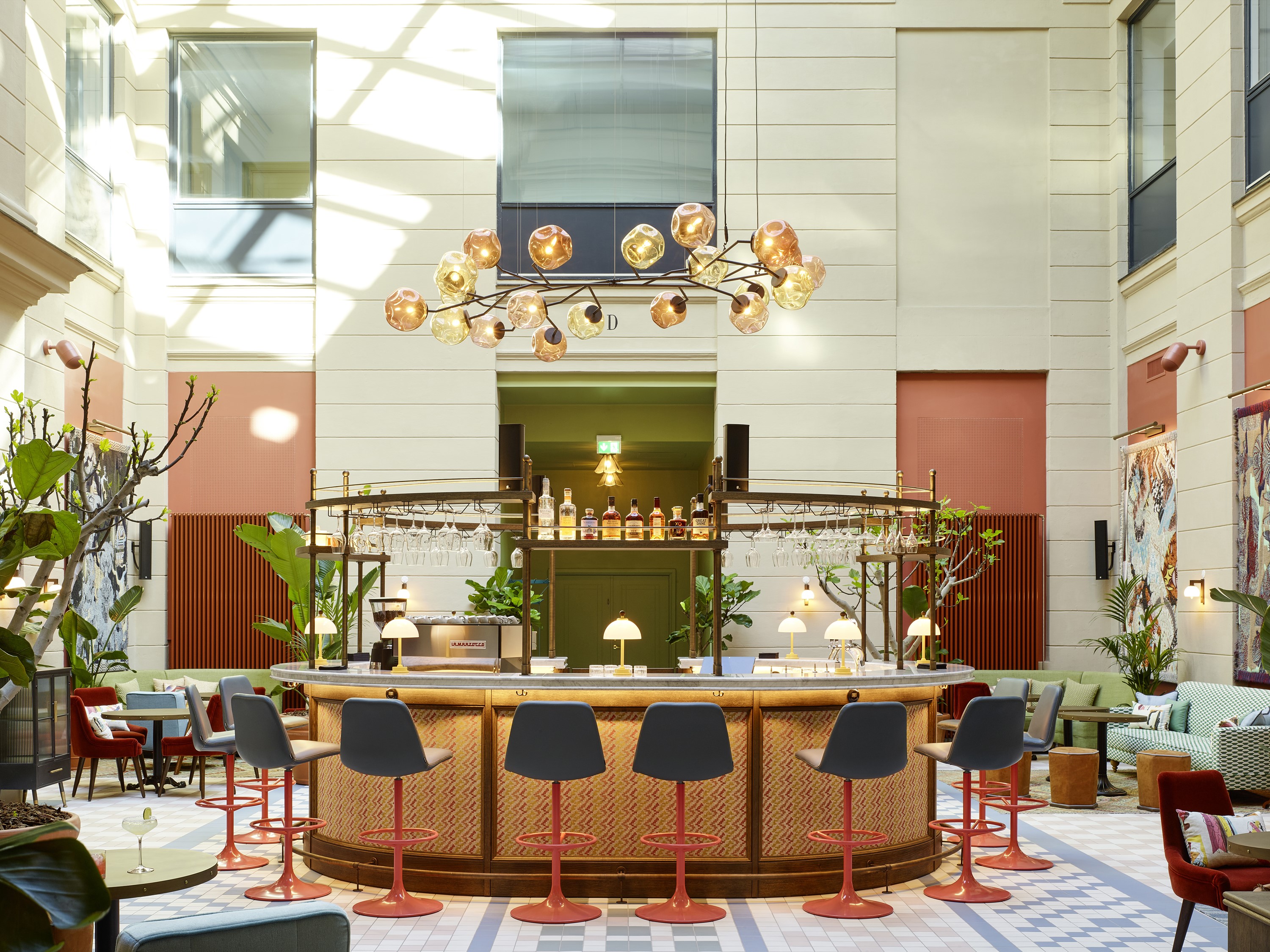 25 Hours Hotel Bar