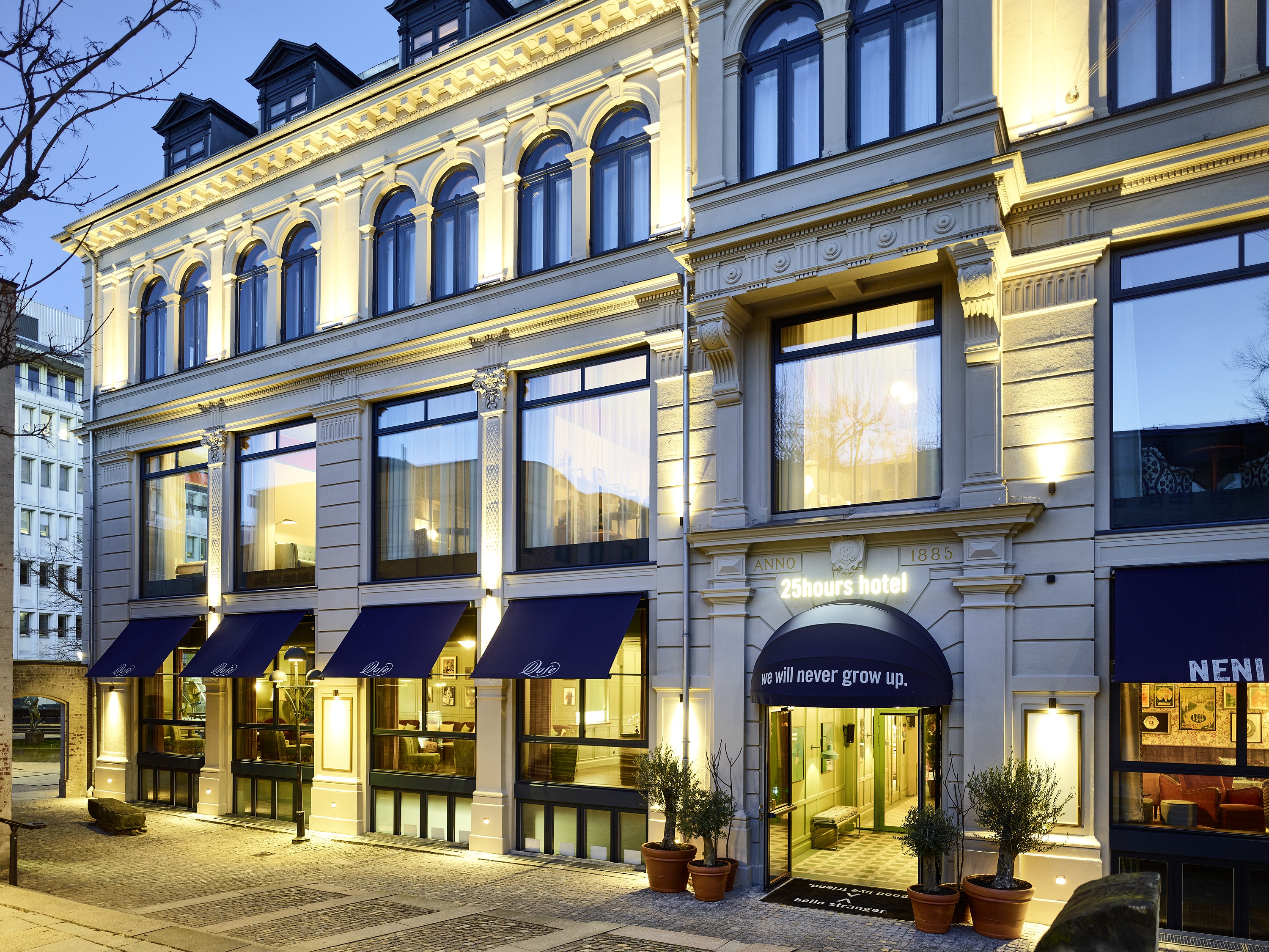 25 Hours Hotel facade