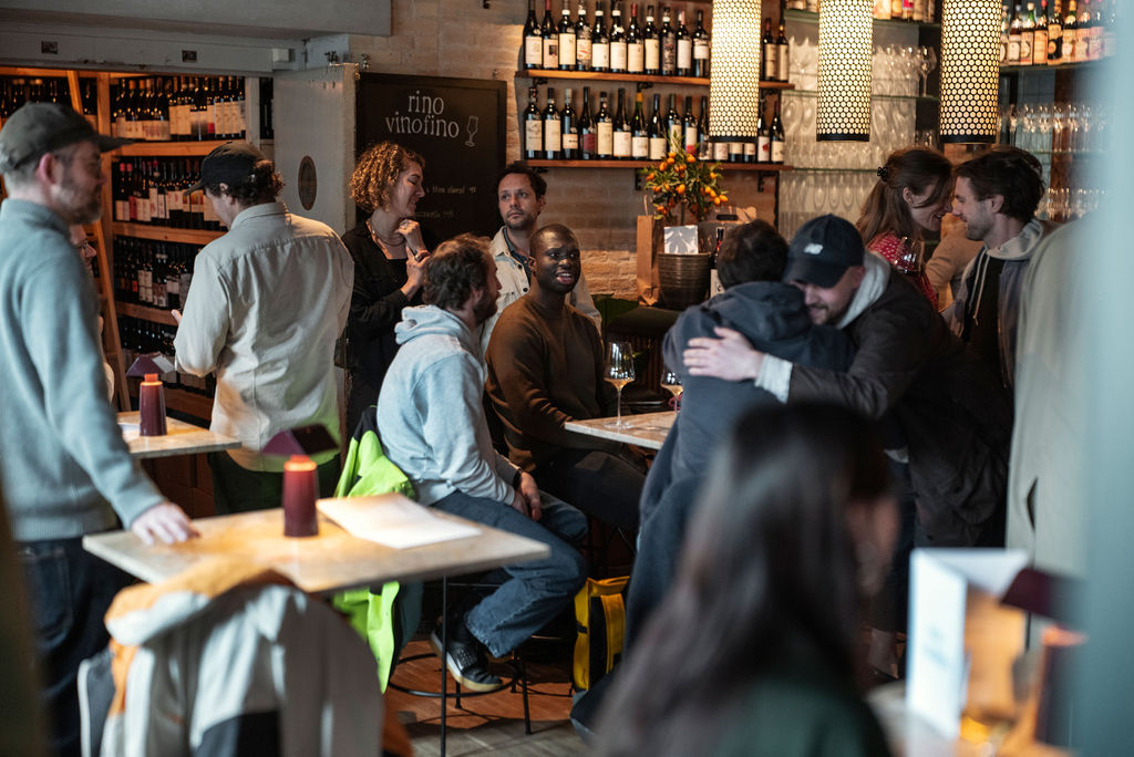 Rino Vino Fino Winebar