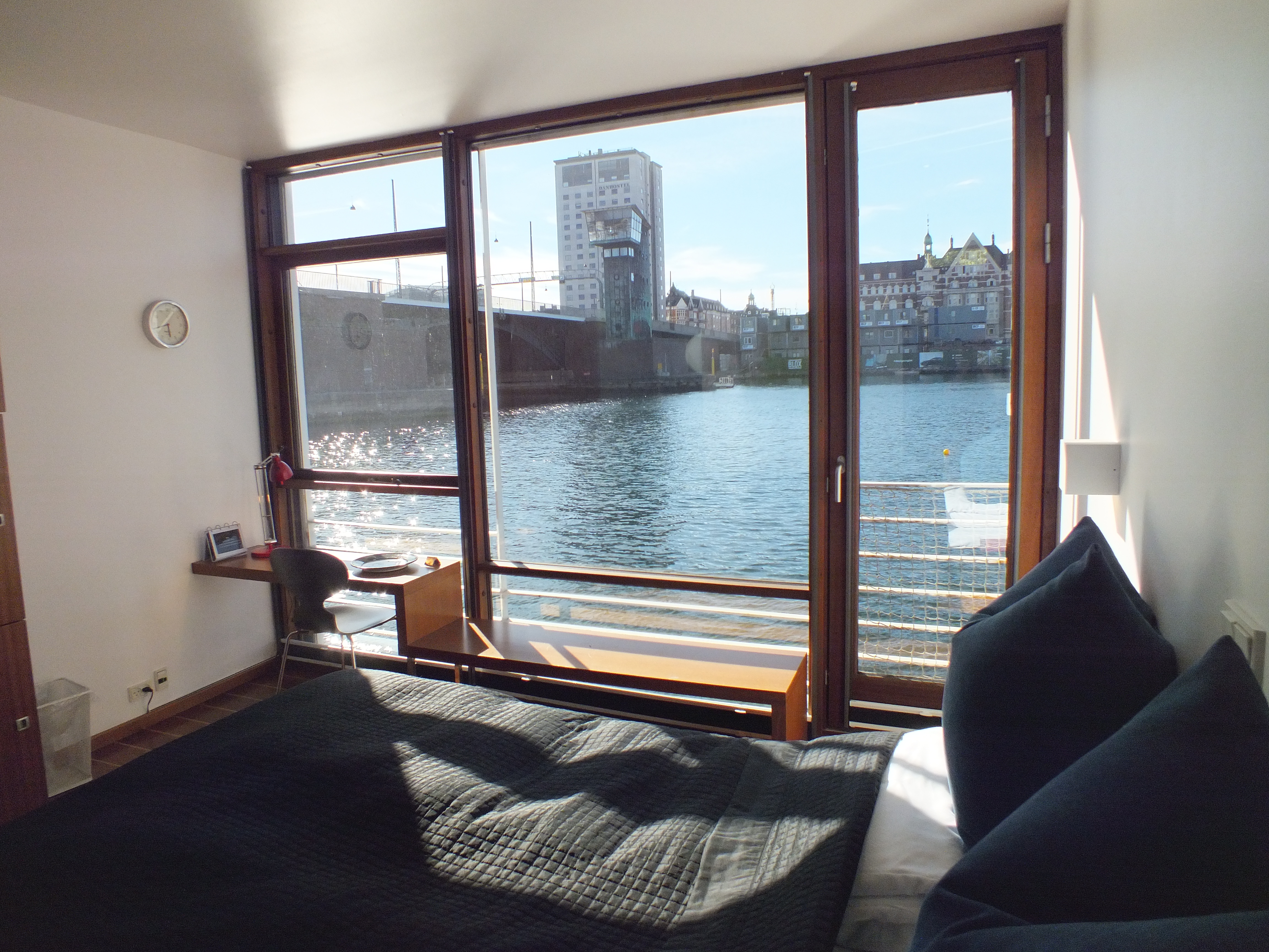 CPH Living - a floating hotel in Copenhagen