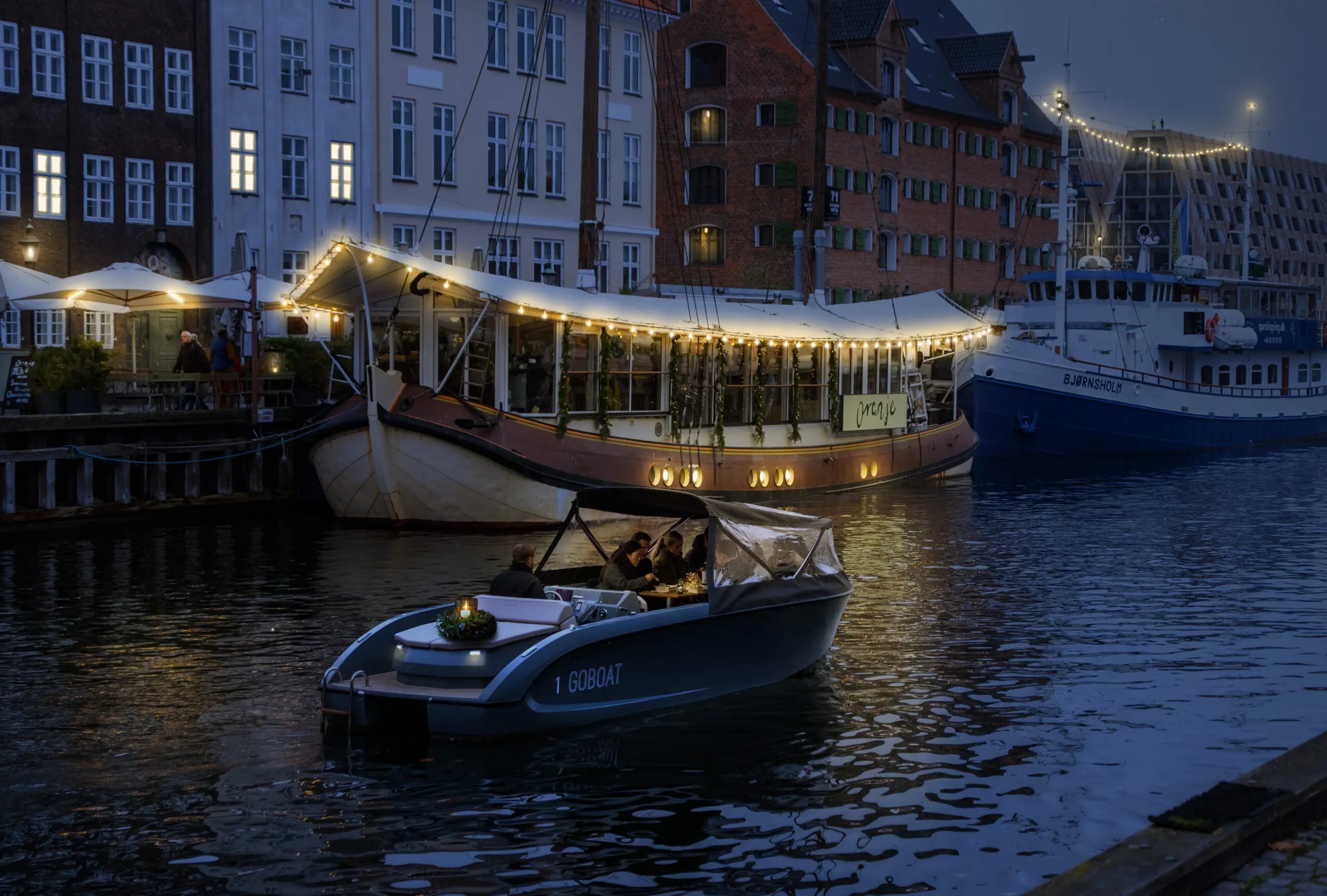 GoBoat kanalrundfart mørkt 