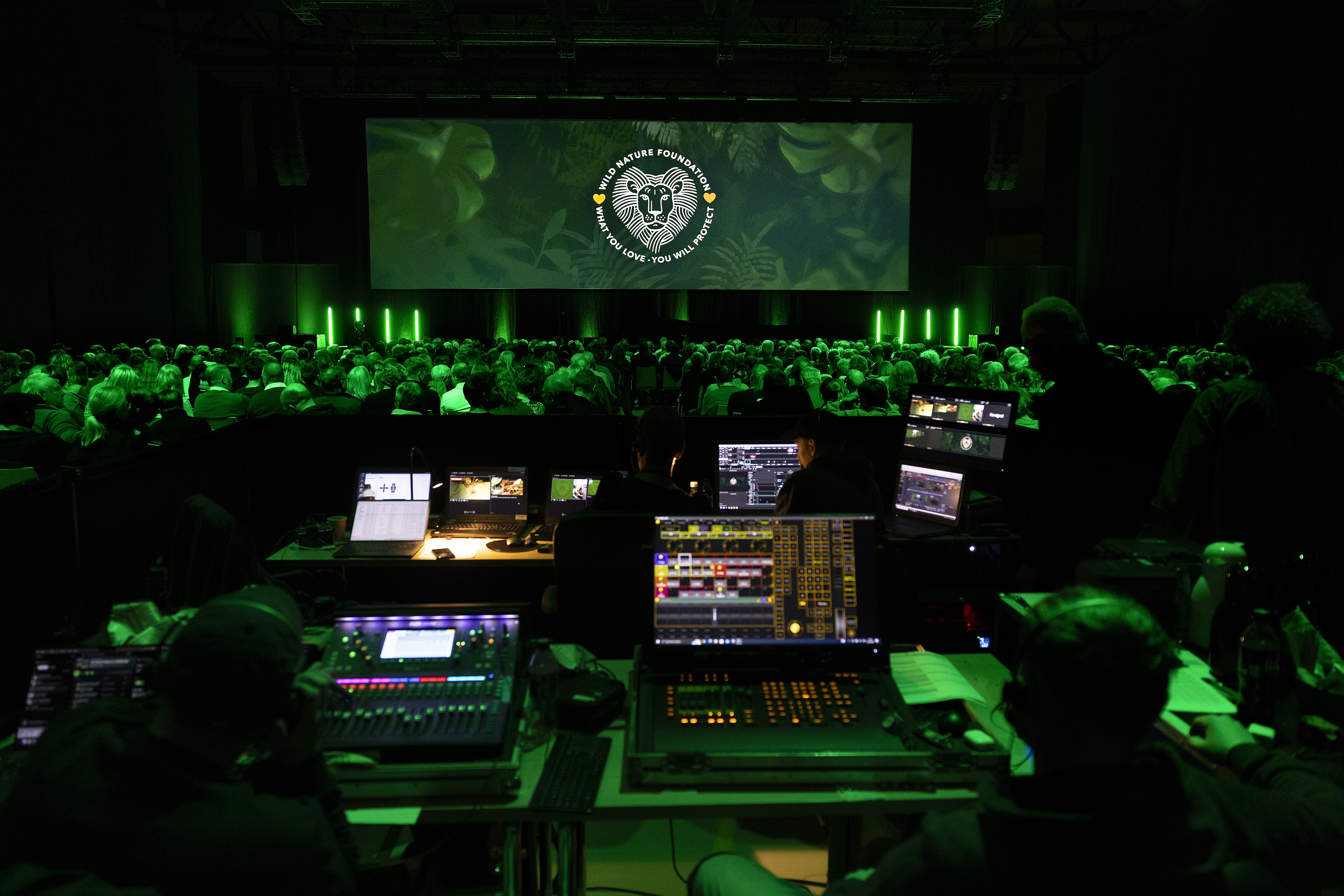 Foto By: WILD Nature Foundation/Finn Frandsen.