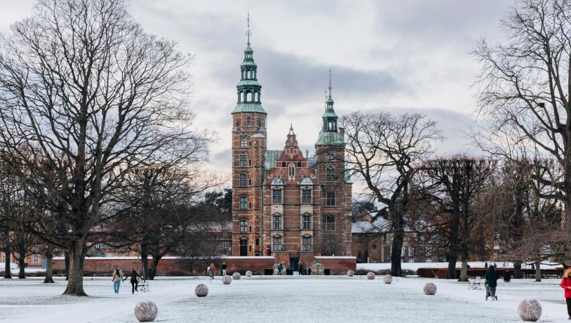 Rosenborg Slot winter