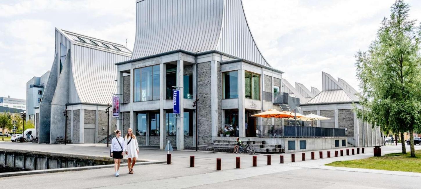 Aalborg Waterfront Utzon Center
