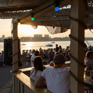 Eat by the water in Copenhagen - Refshaleøen