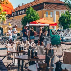 Restaurant Unidici Christianshavn in the summer