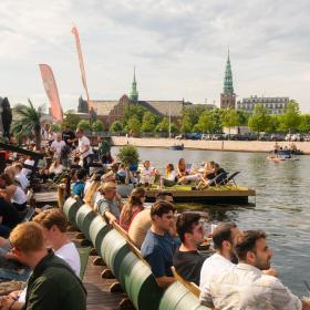 Drinks with a harbour view - Kayak Bar