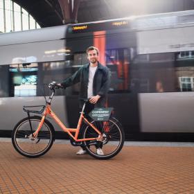 CopenPay arrive by train