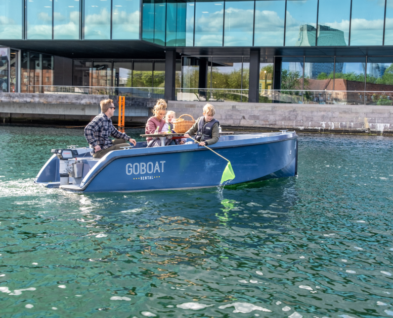 GoBoat in the Copenhagen canals